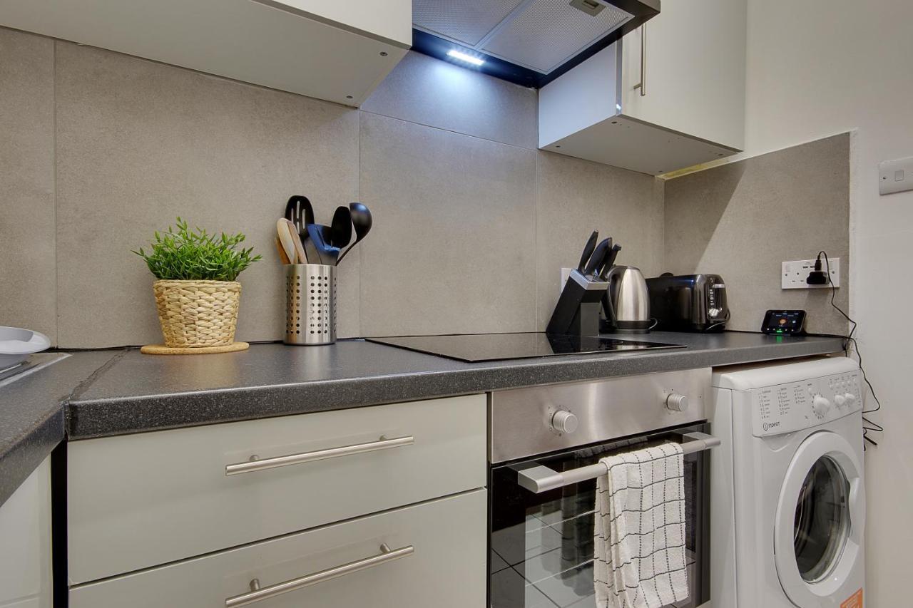 Sea La Vie Apartment บอร์นมัธ ภายนอก รูปภาพ