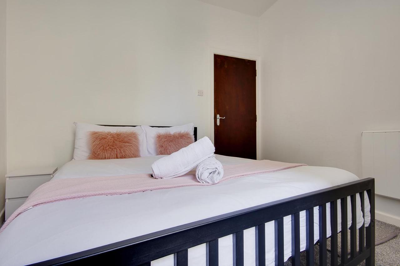 Sea La Vie Apartment บอร์นมัธ ภายนอก รูปภาพ